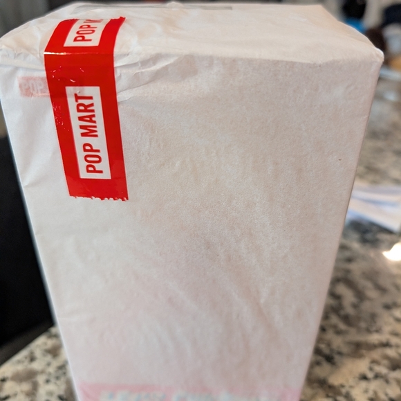 LABUBU Lets Checkmate Authentic - Picture 4 of 5